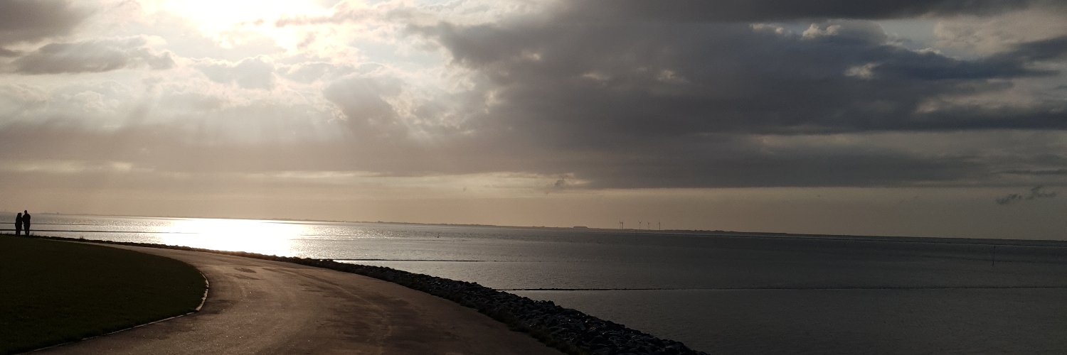 hk0273's profile banner image