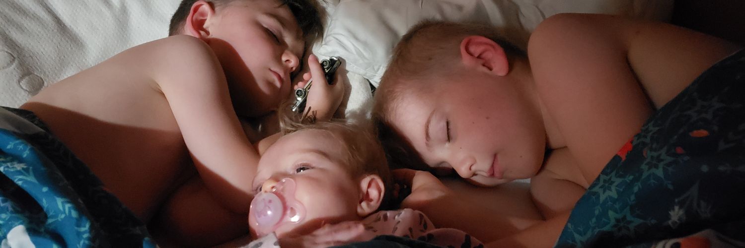 SarahFarrants's profile banner image