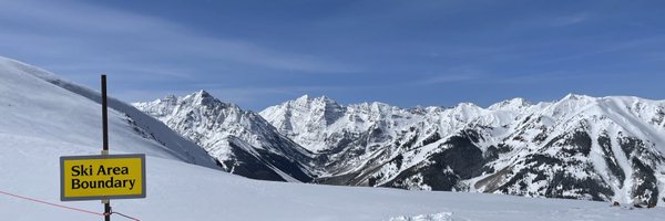 khumiston Profile Banner