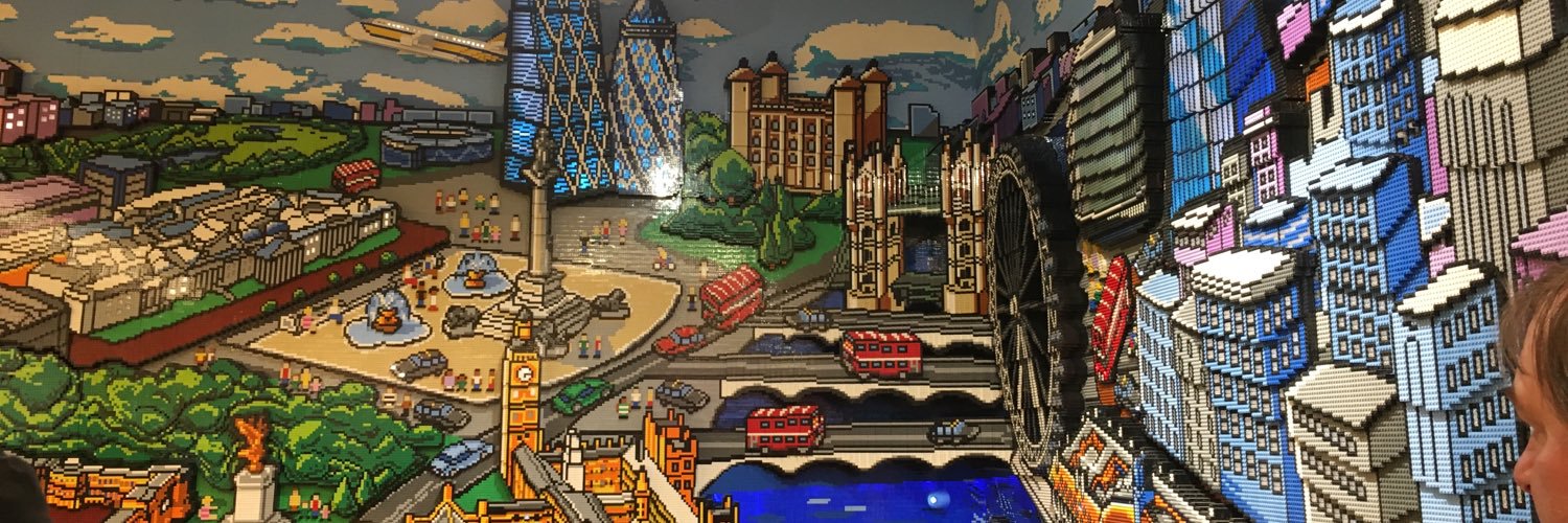 frozen_loverr's profile banner image