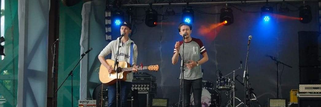 2InTuneIreland's profile banner image