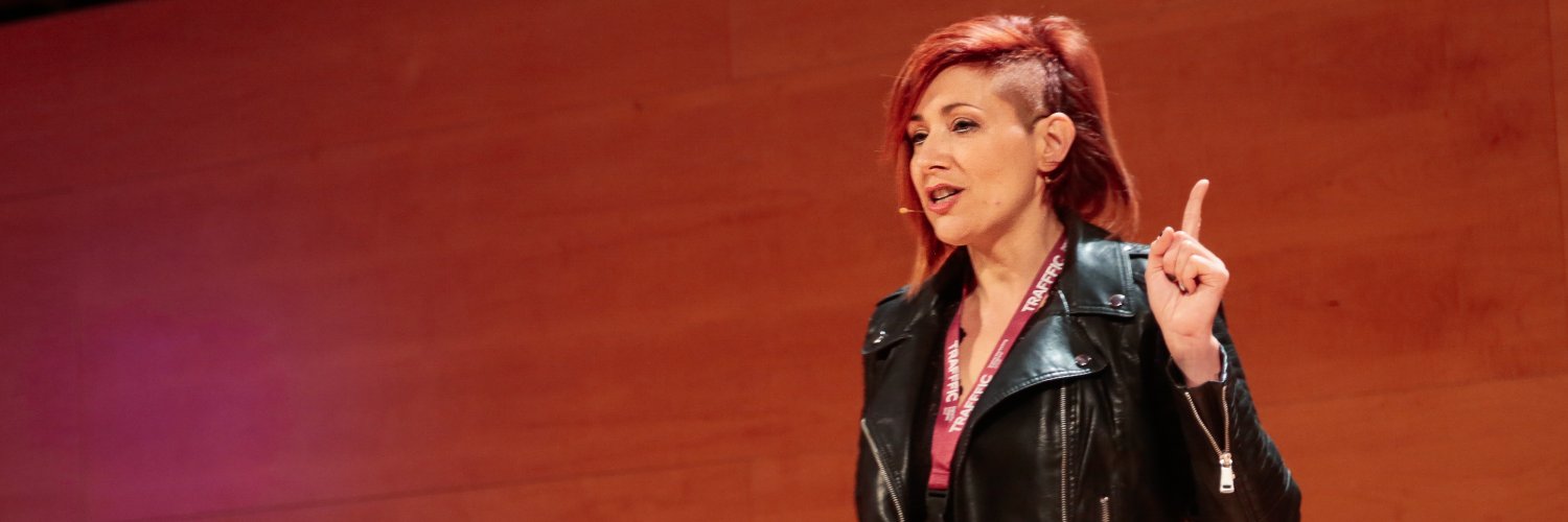 Ana Mata | Mata banner