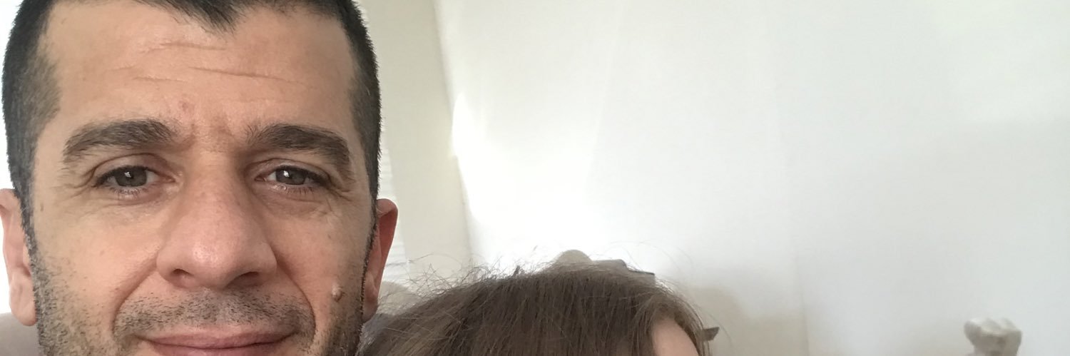 Esmanazz's profile banner image