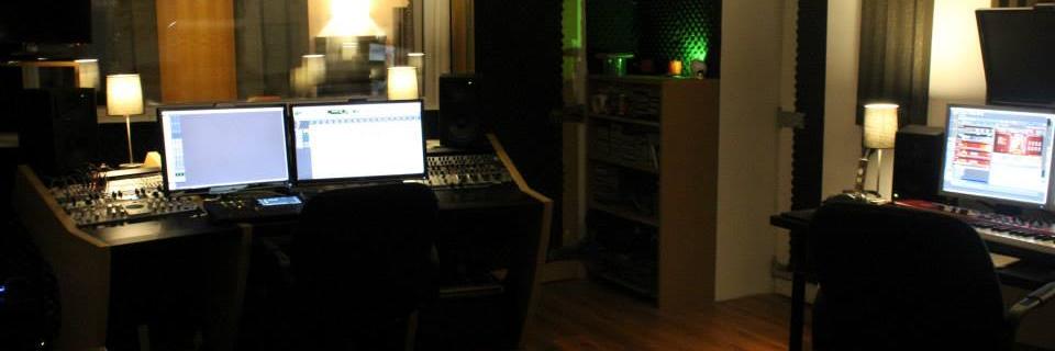 studio_load's profile banner image