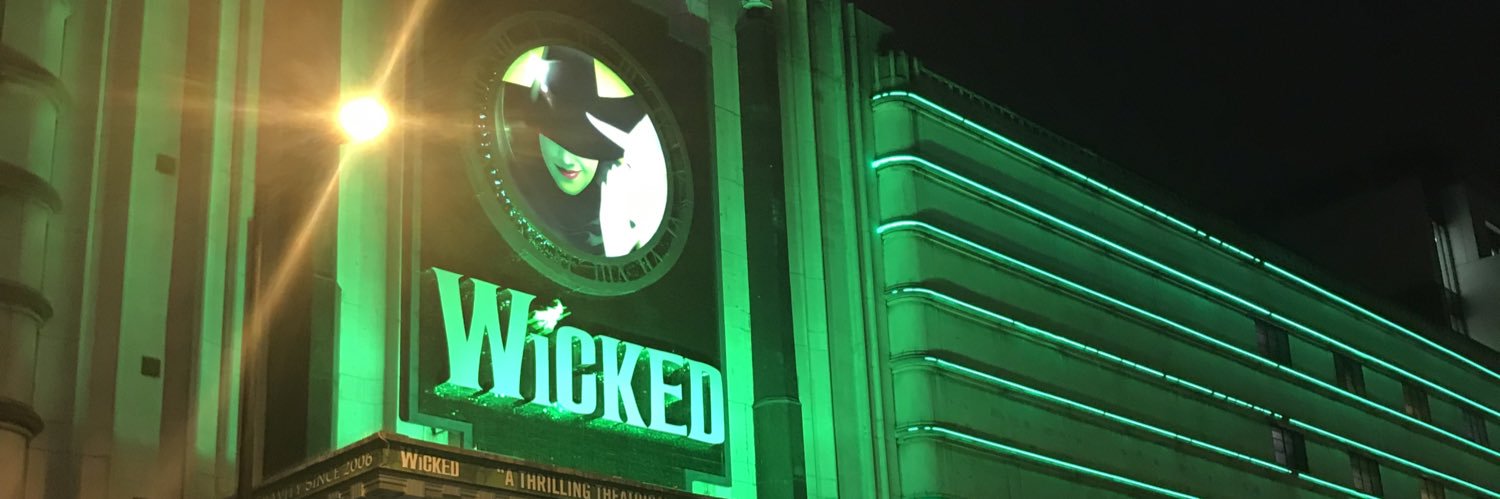 g5dwp6J's profile banner image