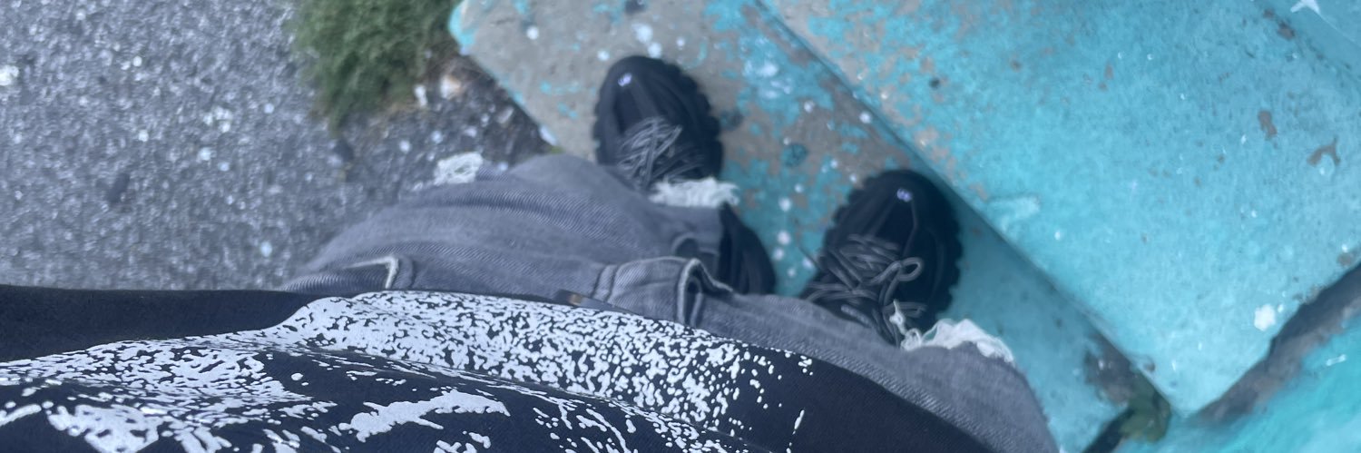 Rvch_Taylor's profile banner image