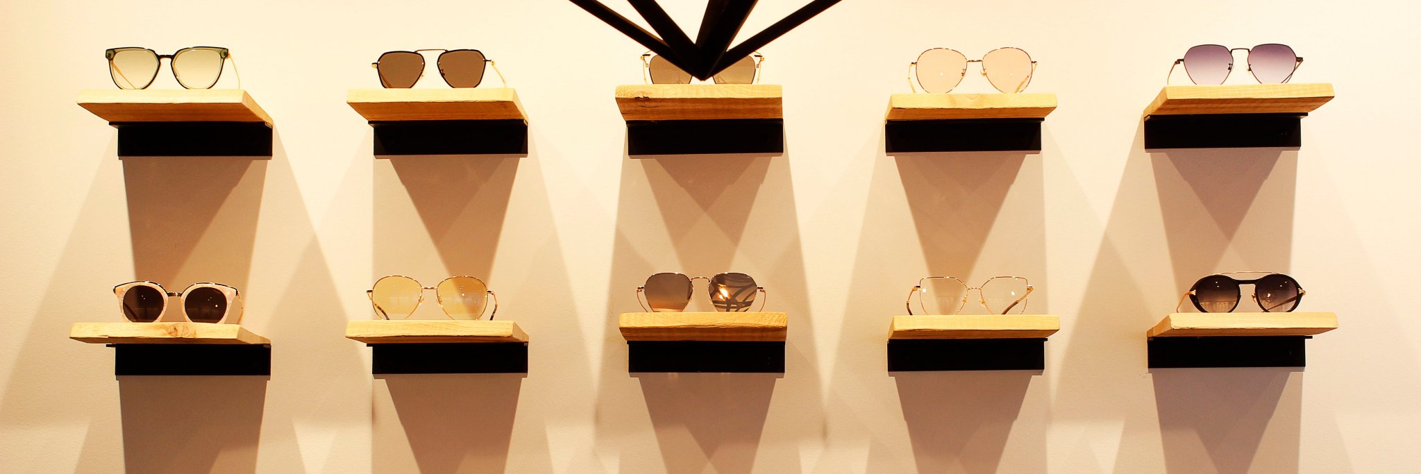 plusmaeyewear's profile banner image