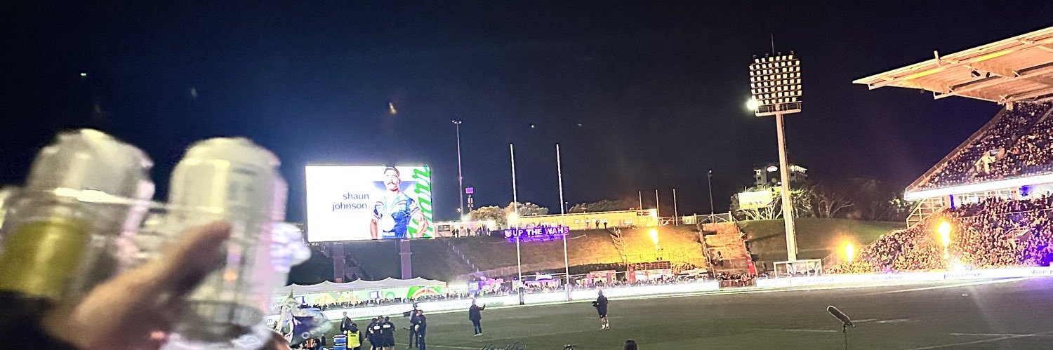 Larry Tyres banner