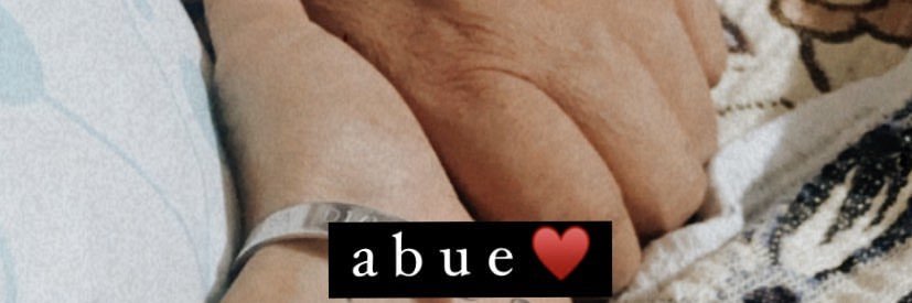 I t z e l 👽 banner