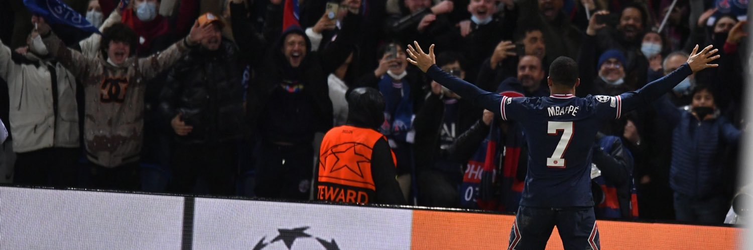 maximinhooo's profile banner image