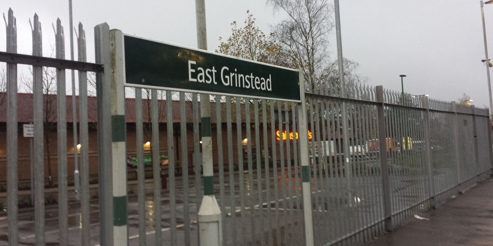EastGrinsteadStation banner
