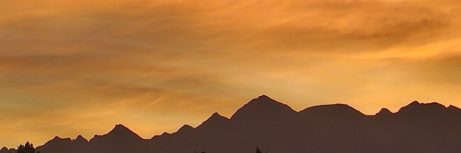 Magouxxe's profile banner image