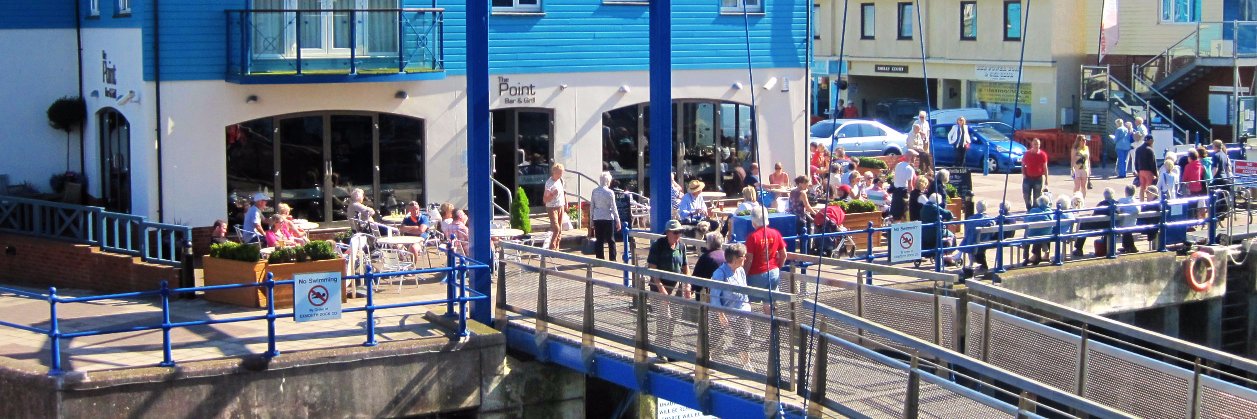 marinadining's profile banner image