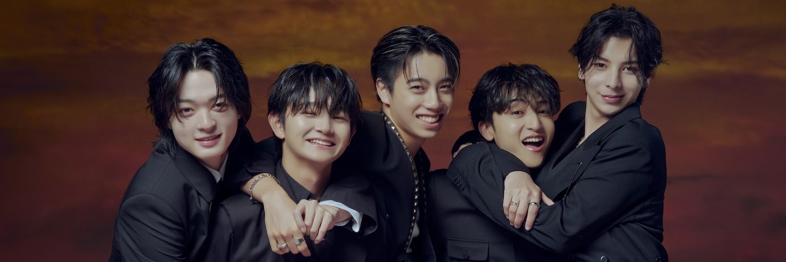 rrrrhh3216bb's profile banner image