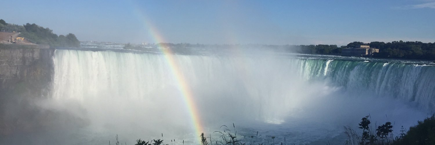 Nikki 🇨🇦 banner