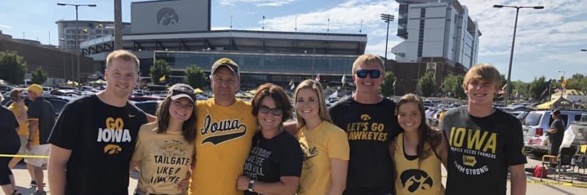 Taylor Knaack banner