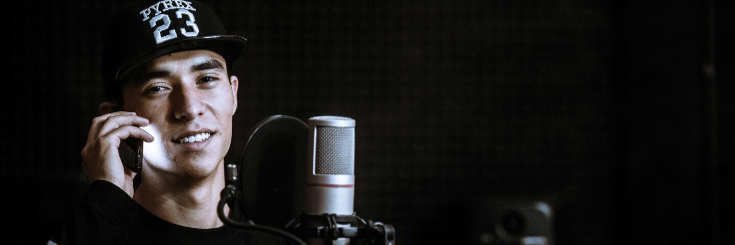 Almas76726240's profile banner image