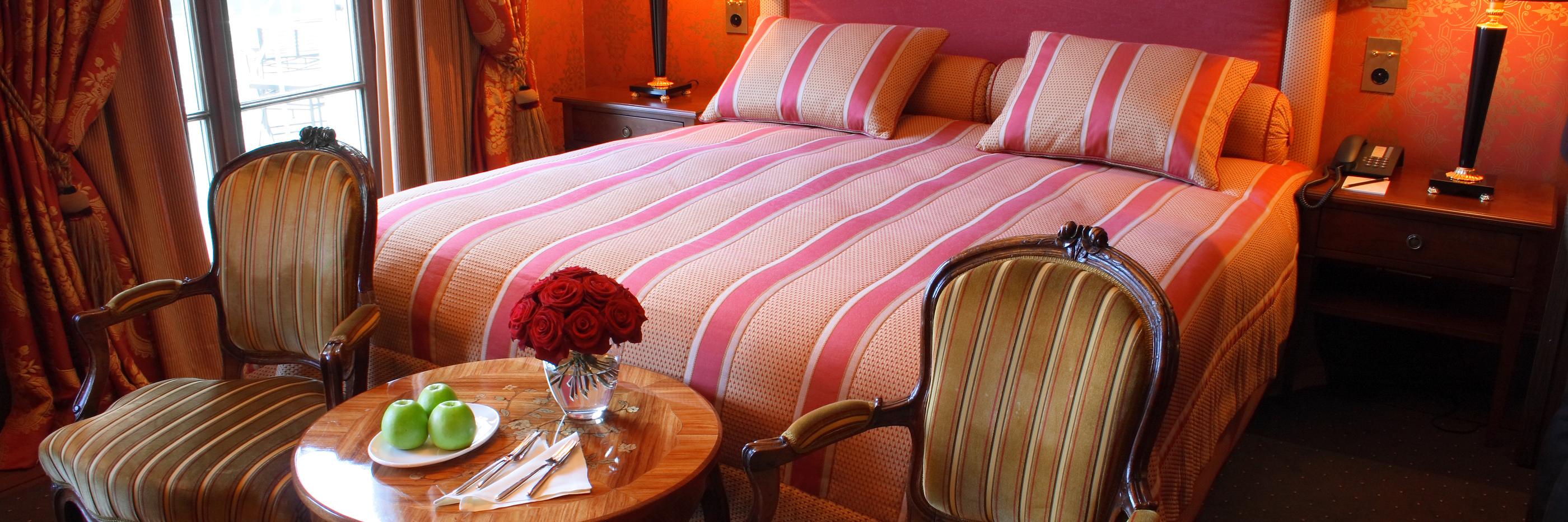 HotelReading's profile banner image