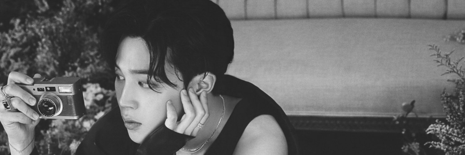 minjoonschild's profile banner image