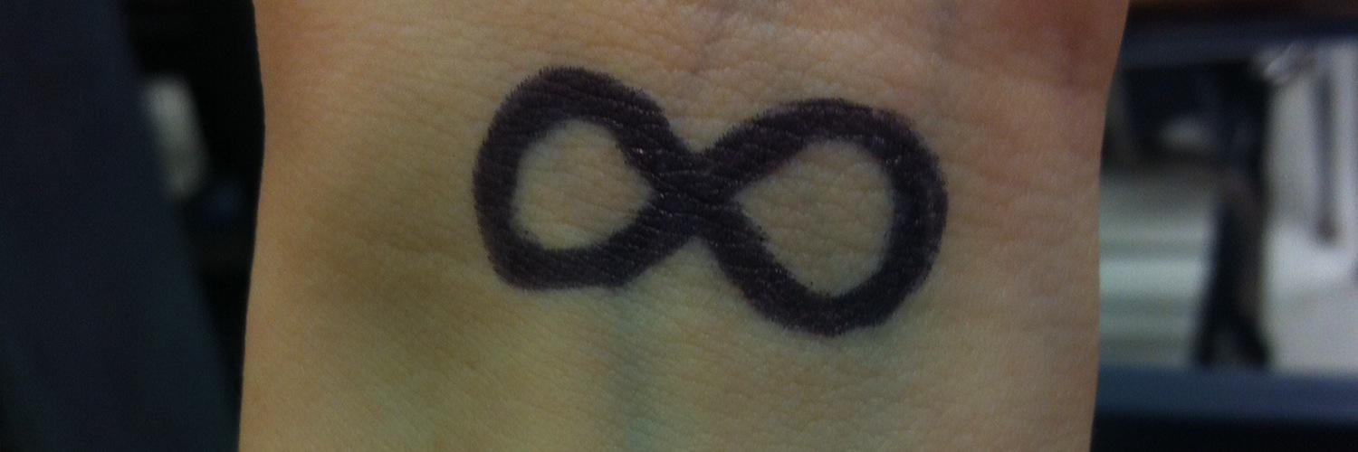 lovebug_21_'s profile banner image