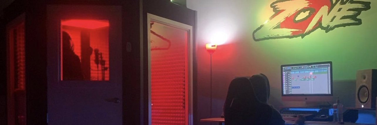 2TENMADEDAT's profile banner image