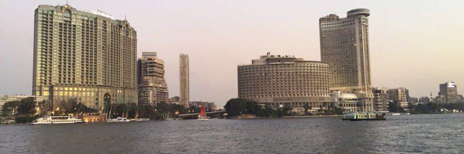 القاهرة ونيلها 👩🏻‍🦽 Profile Banner