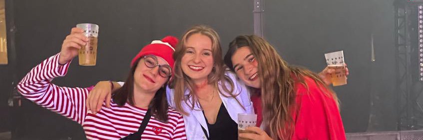 lea_fechant's profile banner image