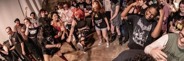 tiffiguess Profile Banner