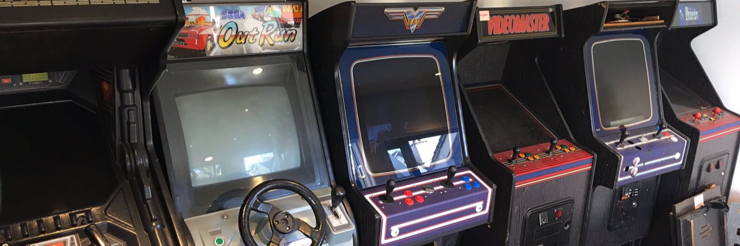 Roly's Arcade banner