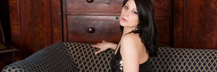 DeeneLara's profile banner image