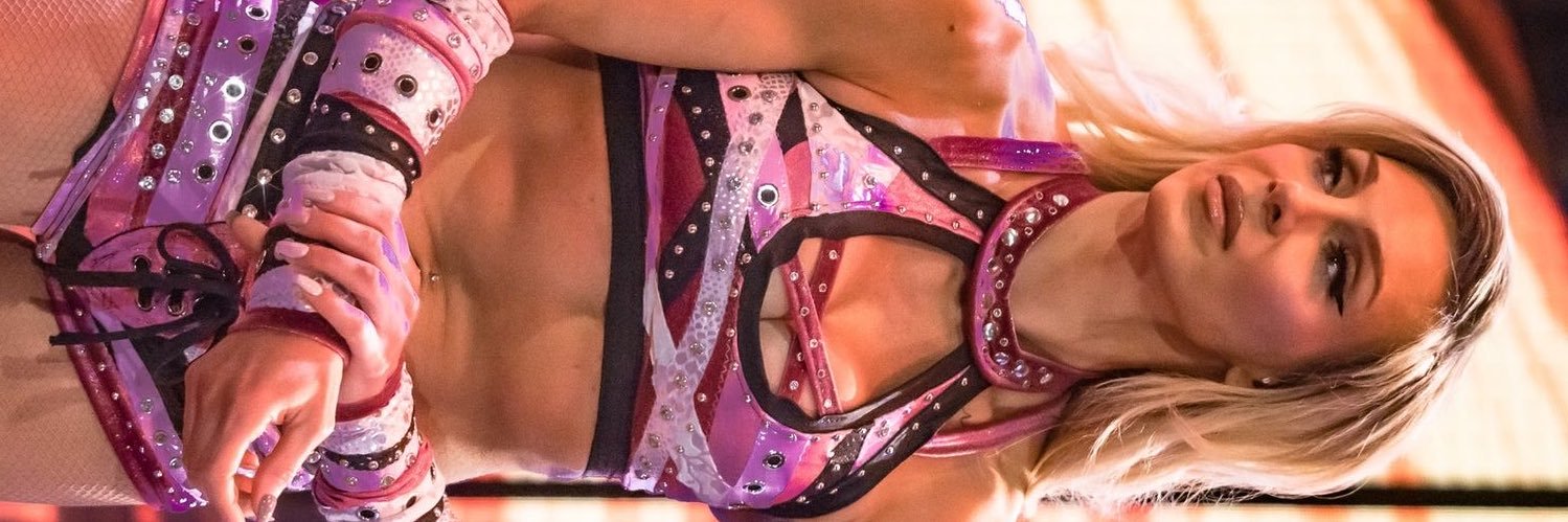 D$'s banner