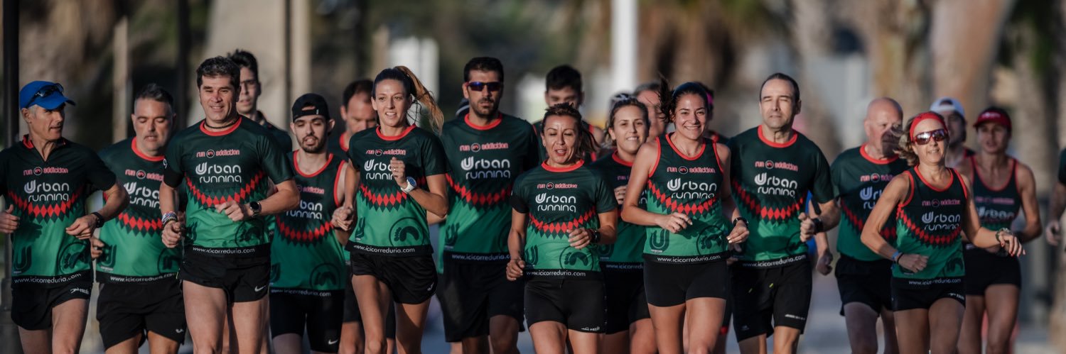 Entrenadori's profile banner image