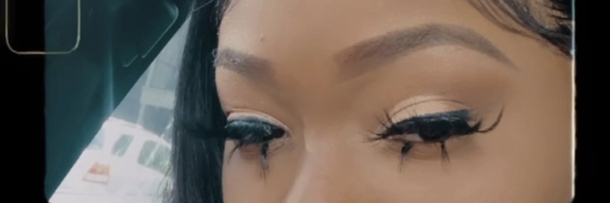 tishunaa's profile banner image