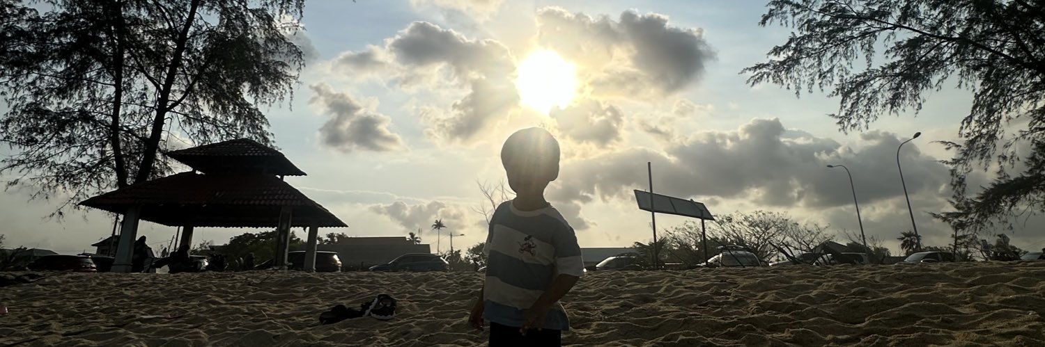 arifrasid's profile banner image