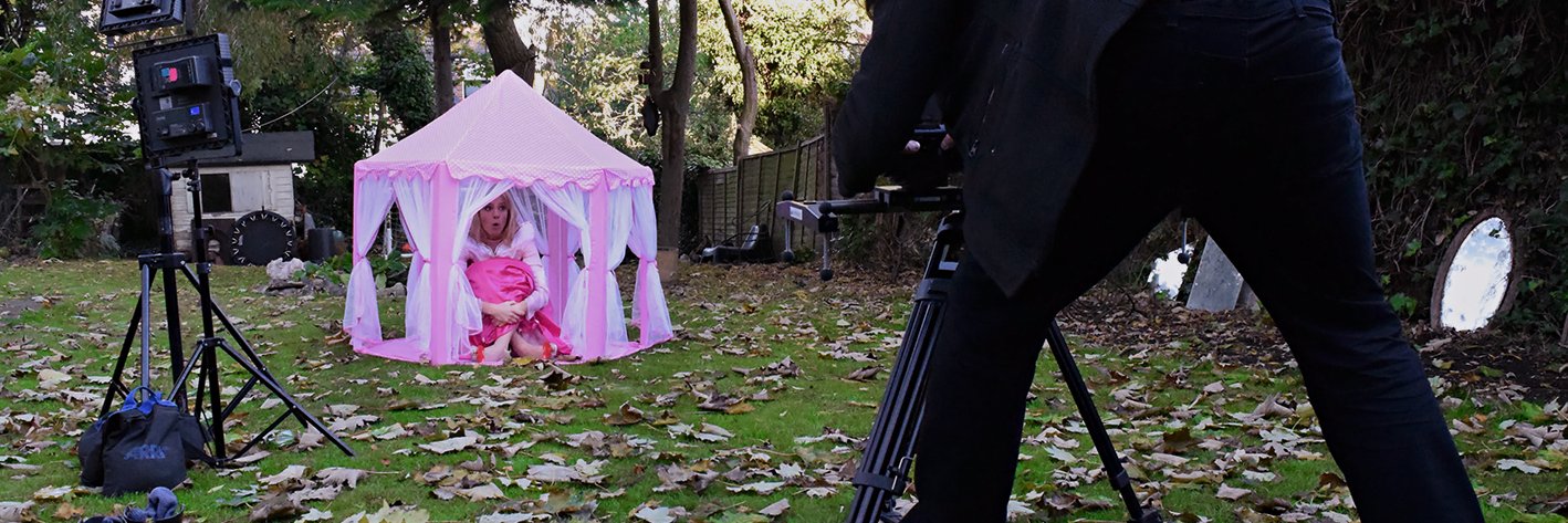 Zoë Lister banner