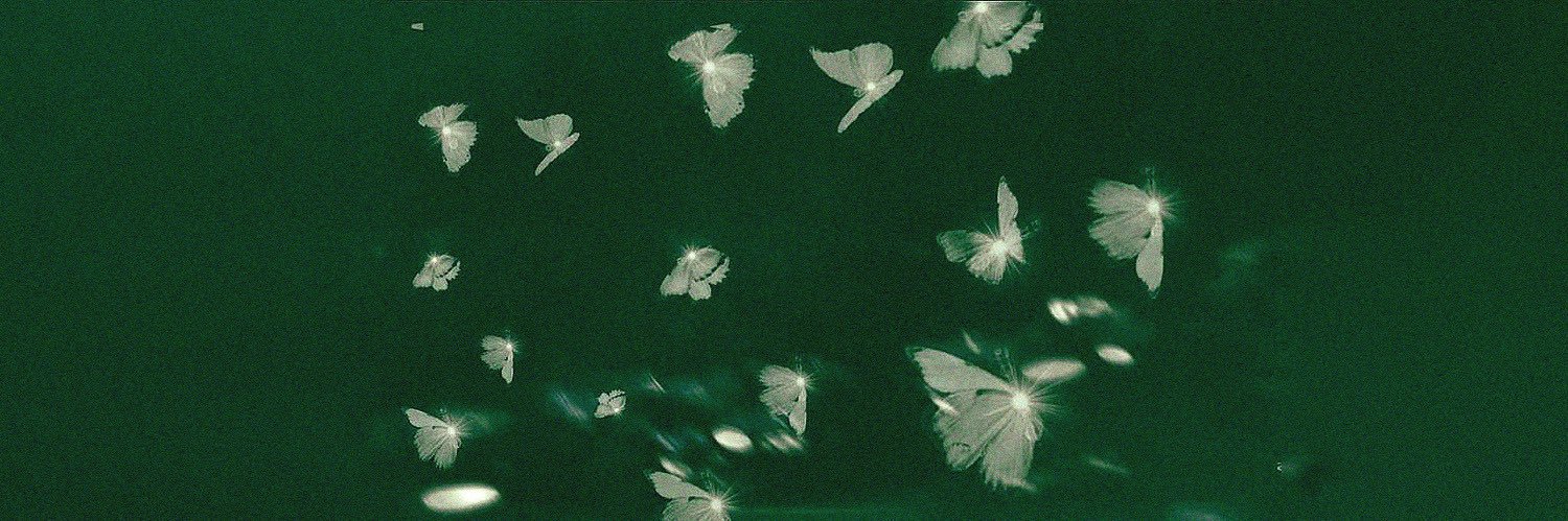 vanillalucks's profile banner image