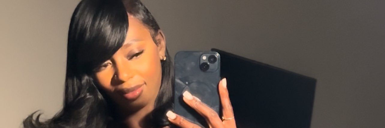 DaRinaDeChe's profile banner image