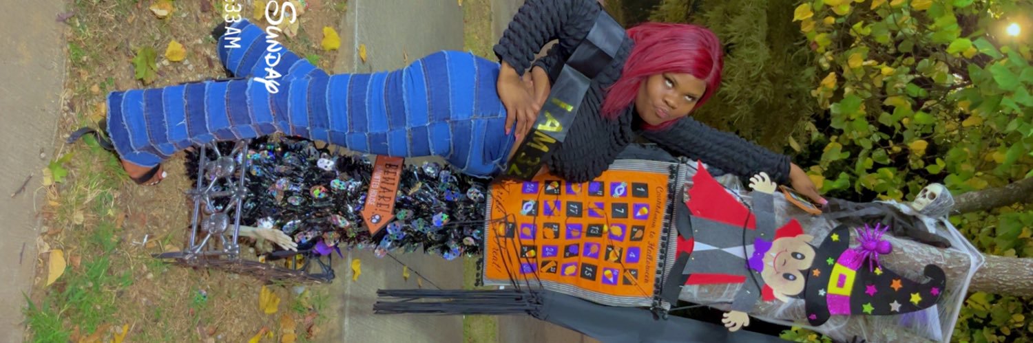 peachyneeka's profile banner image