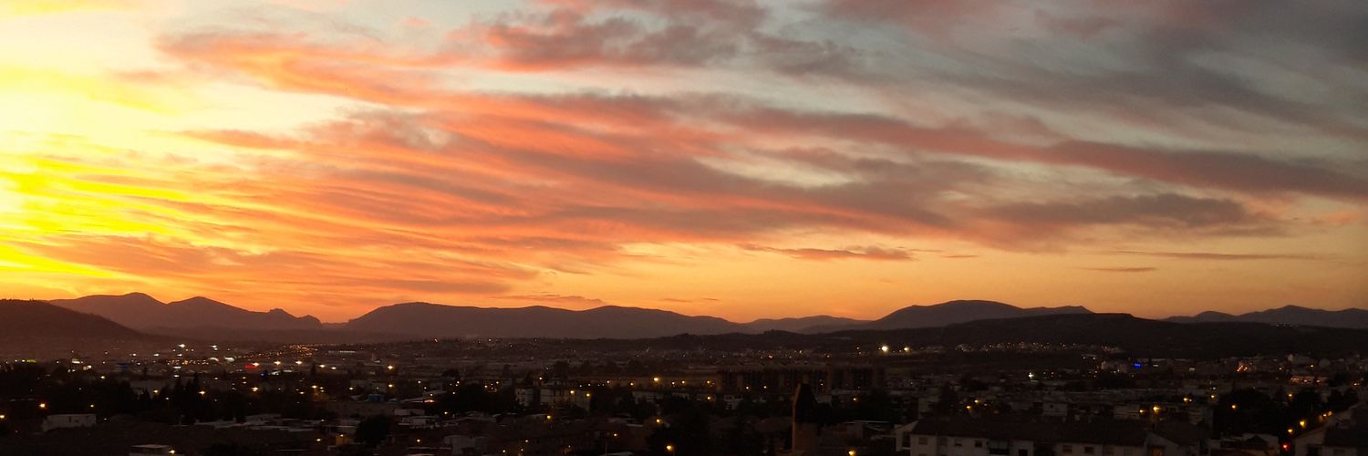 cati_nunez's profile banner image
