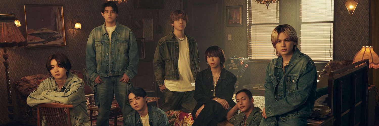 besty11711891's profile banner image