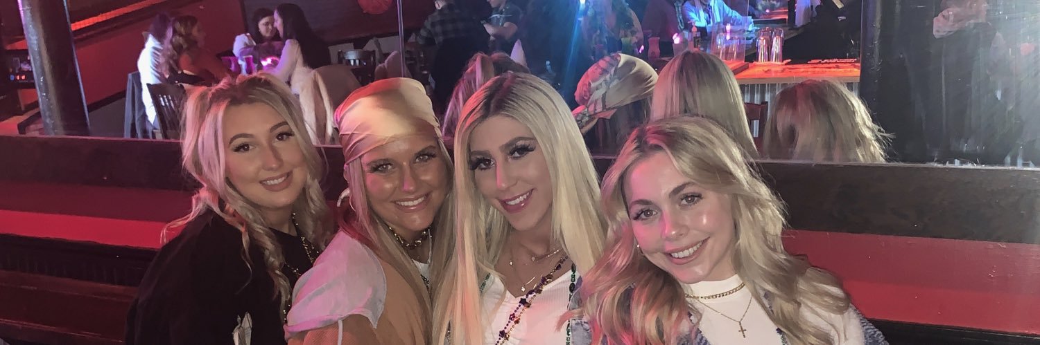 Sara Bugos♊️ banner