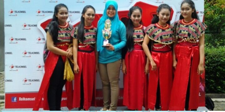 NadiaAyu96's profile banner image