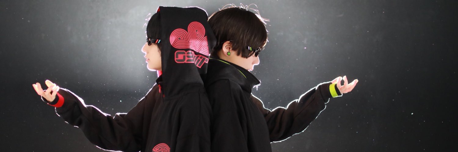 l_e1555's profile banner image