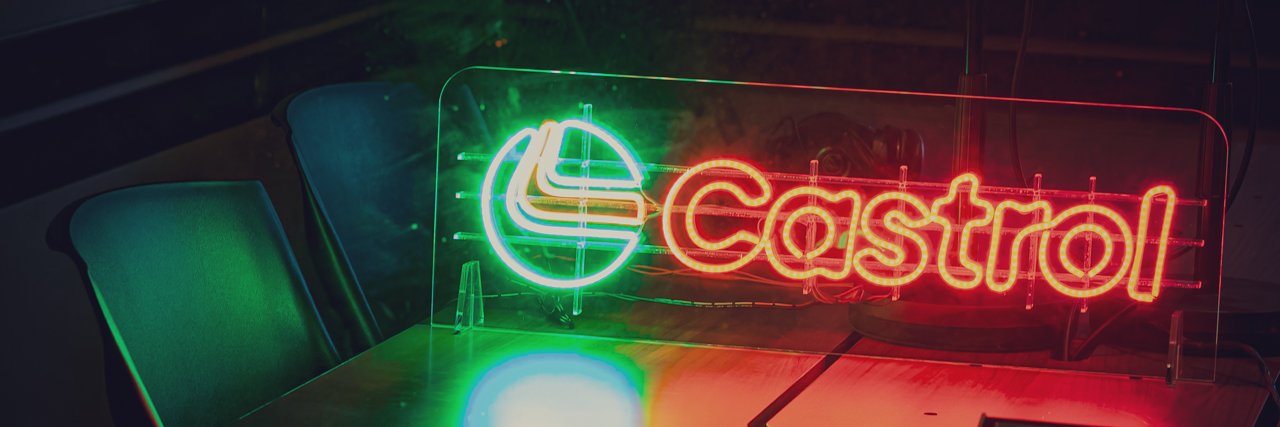 カストロール banner