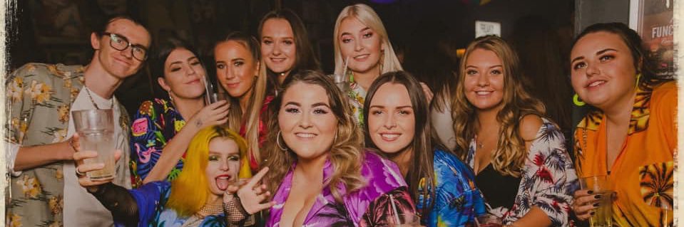 em_allyem08's profile banner image