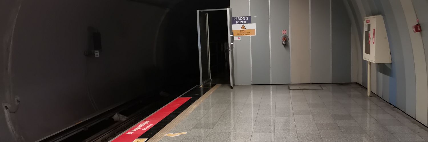 Mahmut Kamil banner