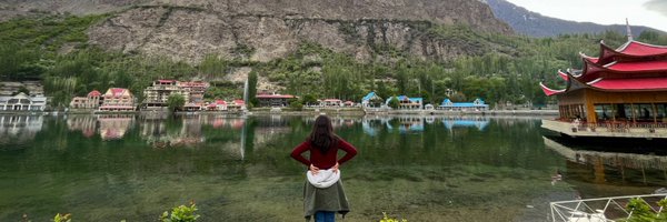 encouragereader Profile Banner