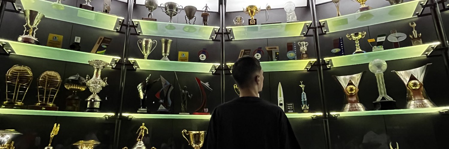 DIFÍCIL É O NOME's banner