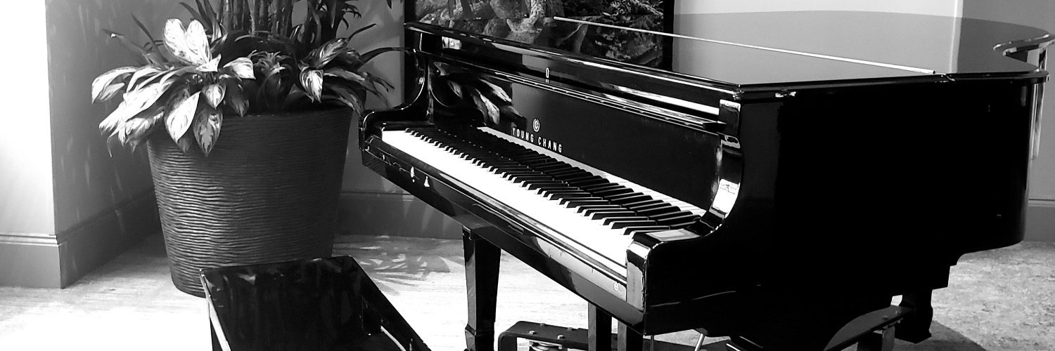 Serena W. 🎹 🎼 💻 banner