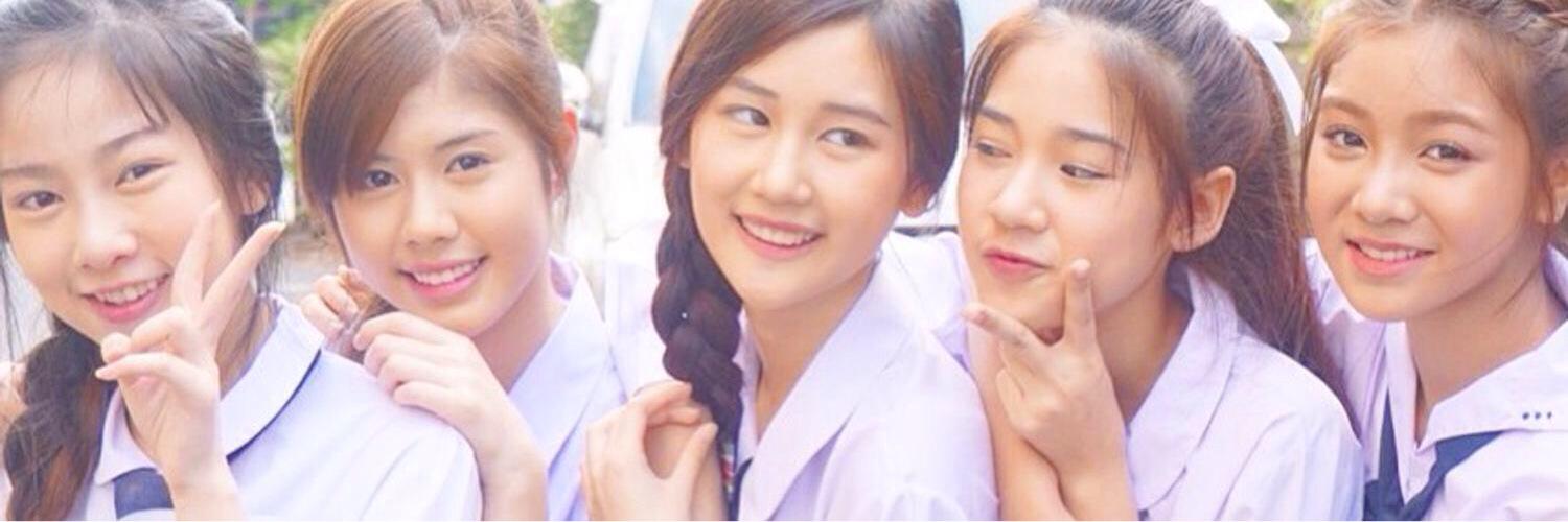 janeeeyehQ's profile banner image